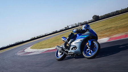 Мотоцикл Yamaha R125